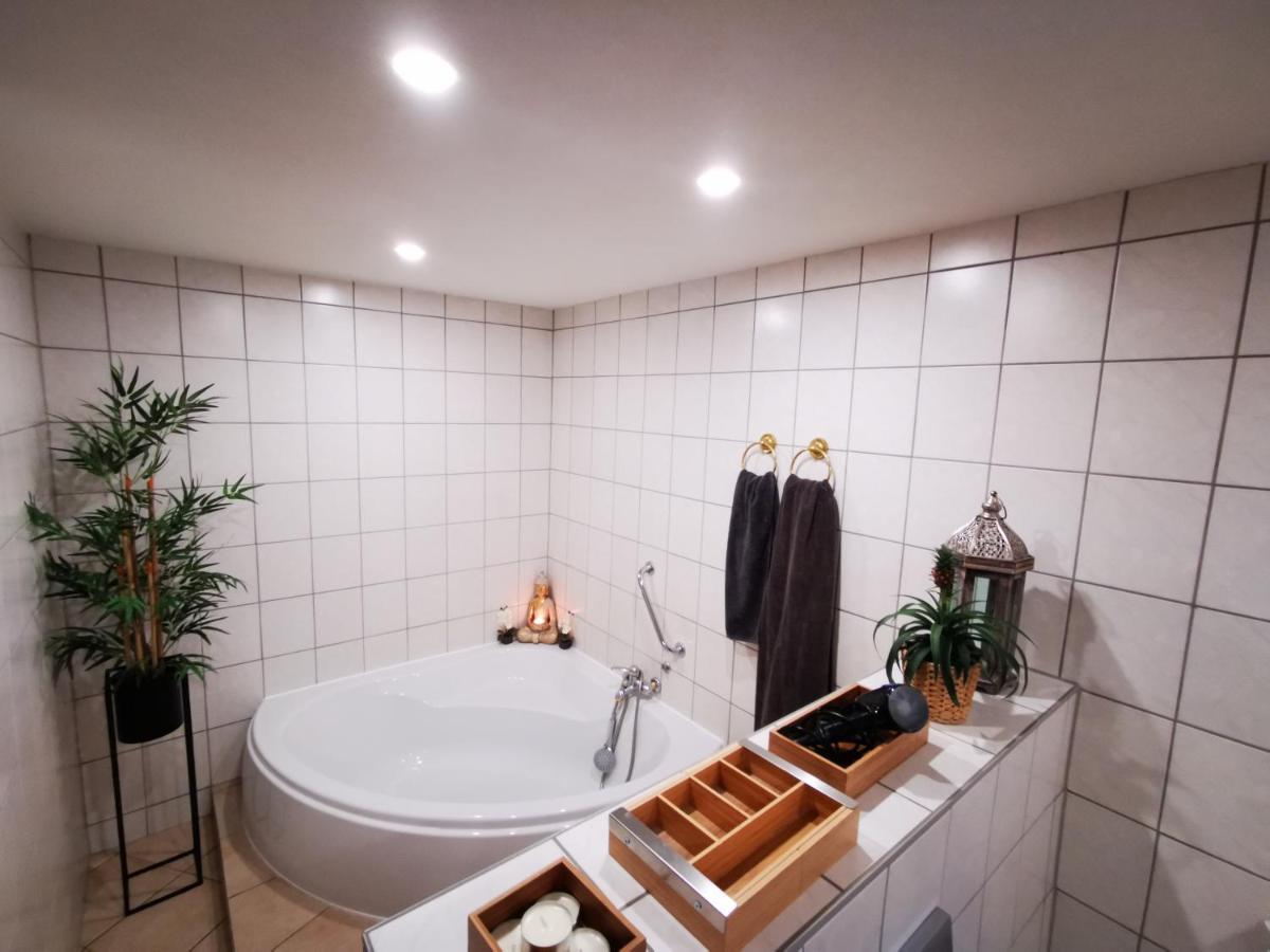 Fewo Pfaelzer Felsenlandschaft Pirmasens Ngoại thất bức ảnh